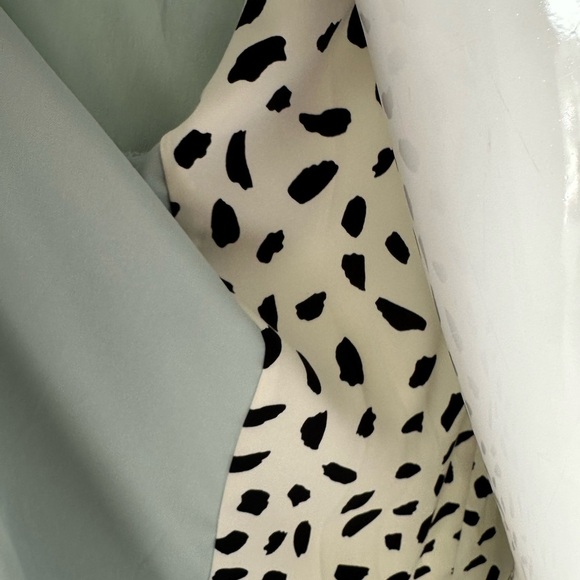 Kori Women's Blazer - Picture 5 of 7